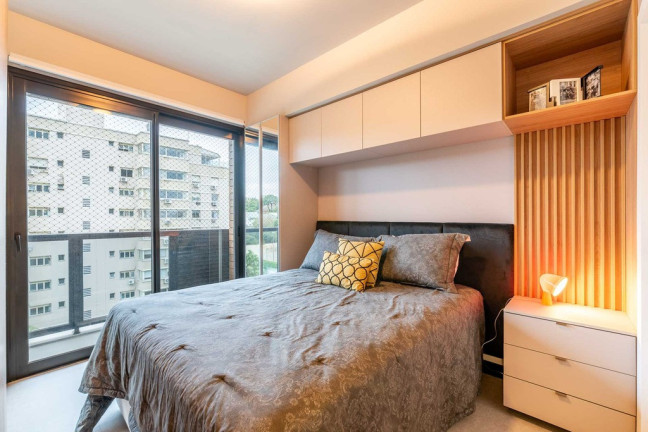 Imagem Imóvel com 1 Quarto à Venda, em Boa Vista - Porto Alegre Imagem Imóvel com 1 Quarto à Venda, em Boa Vista - Porto Alegre