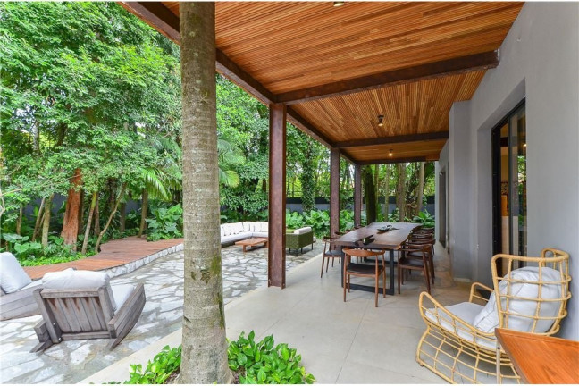 Imagem Casa com 4 Quartos à Venda, 1.117 m² em Jardim Europa - São Paulo Imagem Casa com 4 Quartos à Venda, 1.117 m² em Jardim Europa - São Paulo