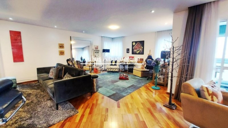 Imagem Apartamento com 3 Quartos à Venda, 253 m² em Santo Antônio - São Caetano Do Sul