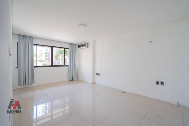 Imagem Apartamento com 3 Quartos à Venda, 210 m² em Meireles - Fortaleza