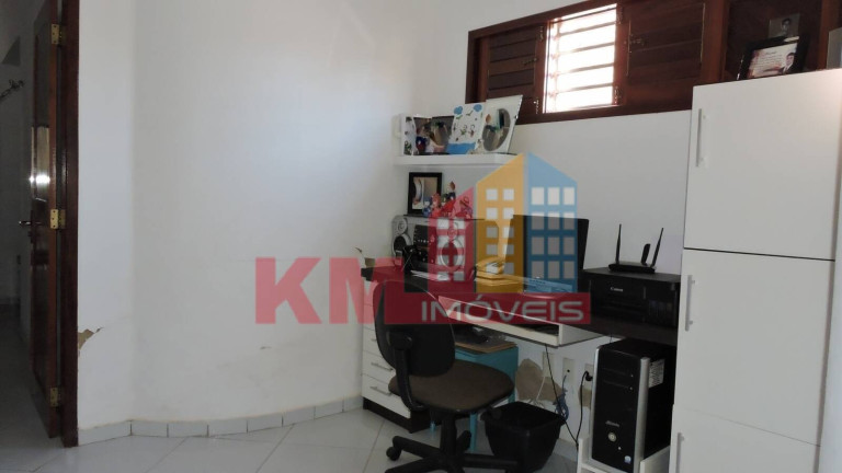 Imagem Casa com 3 Quartos à Venda, 936 m² em Presidente Costa E Silva - Mossoró Imagem Casa com 3 Quartos à Venda, 936 m² em Presidente Costa E Silva - Mossoró