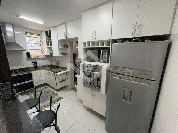 Imagem Apartamento com 2 Quartos à Venda, 70 m² em Copacabana - Rio De Janeiro