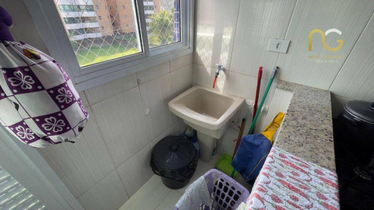 Imagem Imóvel com 3 Quartos à Venda, 119 m² em Solemar - Praia Grande Imagem Imóvel com 3 Quartos à Venda, 119 m² em Solemar - Praia Grande