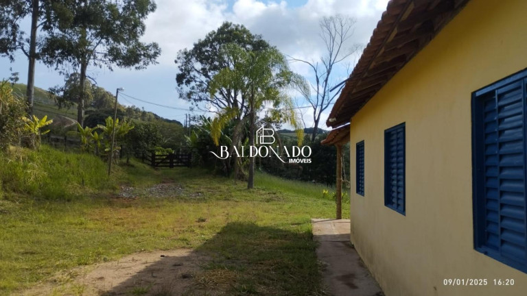 Imagem Imóvel com 3 Quartos à Venda, 5.000 m² em Centro - Munhoz Imagem Imóvel com 3 Quartos à Venda, 5.000 m² em Centro - Munhoz