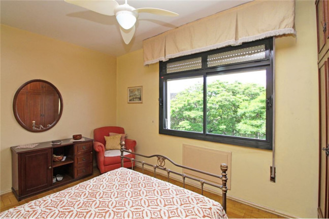 Imagem Apartamento com 3 Quartos à Venda, 92 m² em Santana - Porto Alegre