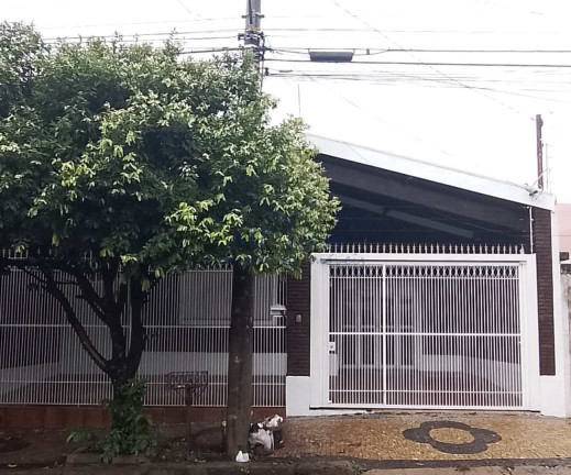 Imagem Casa com 3 Quartos à Venda, 300 m² em Vila Pinheiro - Pirassununga Imagem Casa com 3 Quartos à Venda, 300 m² em Vila Pinheiro - Pirassununga