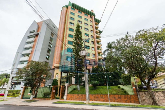 Imagem Apartamento com 3 Quartos à Venda, 149 m² em Centro - Curitiba
