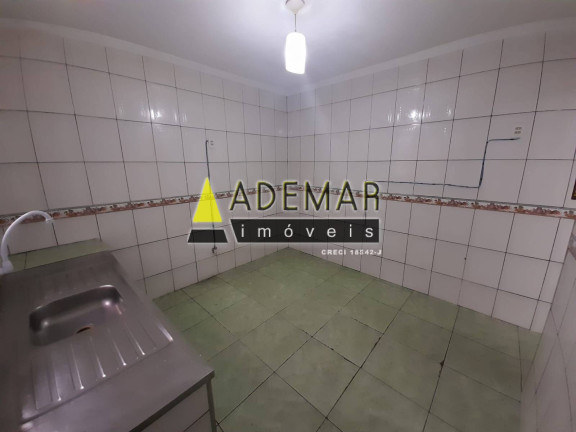 Imagem Casa com 5 Quartos à Venda, em Serraria - Diadema Imagem Casa com 5 Quartos à Venda, em Serraria - Diadema