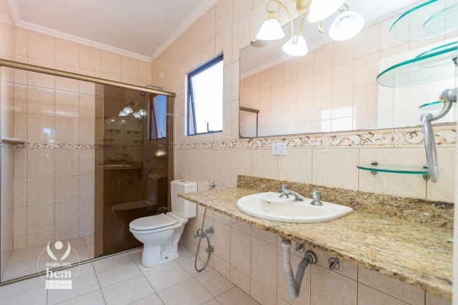 Imagem Sobrado com 3 Quartos à Venda, 220 m² em Portão - Curitiba