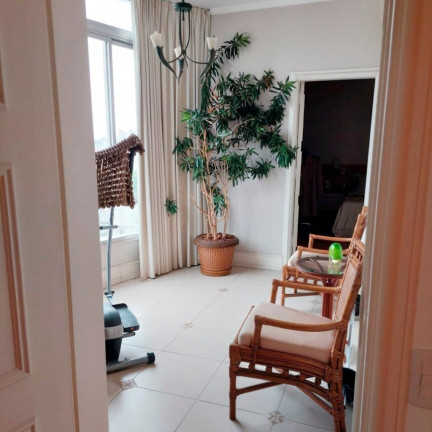 Imagem Imóvel com 3 Quartos à Venda, 270 m² em Moinhos De Vento - Porto Alegre Imagem Imóvel com 3 Quartos à Venda, 270 m² em Moinhos De Vento - Porto Alegre