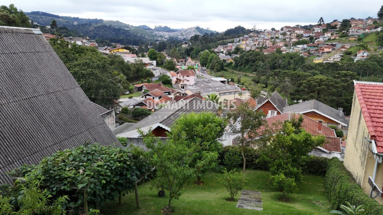 Imagem Imóvel com 4 Quartos à Venda, 202 m² em Região Da Vila Nova Suíça - Campos Do Jordão Imagem Imóvel com 4 Quartos à Venda, 202 m² em Região Da Vila Nova Suíça - Campos Do Jordão