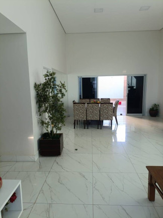 Imagem Casa com 4 Quartos à Venda, 400 m² em Setor Habitacional Vicente Pires - Brasília Imagem Casa com 4 Quartos à Venda, 400 m² em Setor Habitacional Vicente Pires - Brasília