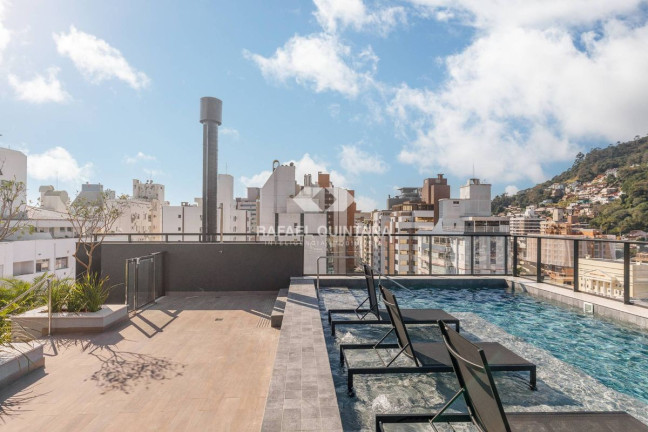 Apartamento com 2 Quartos à Venda, 80 m² em Centro - Florianópolis