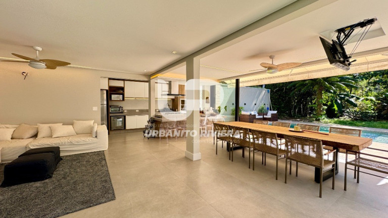 Imagem Casa com 6 Quartos à Venda, 275 m² em Riviera | Módulo 19 - Bertioga