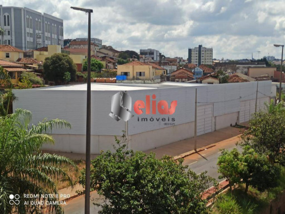 Imóvel Comercial para Alugar, 703 m² em Centro - Bauru