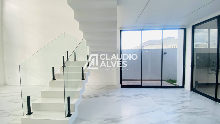 Imagem Casa de Condomínio com 4 Quartos à Venda, 278 m² em Papagaio - Feira De Santana Imagem Casa de Condomínio com 4 Quartos à Venda, 278 m² em Papagaio - Feira De Santana