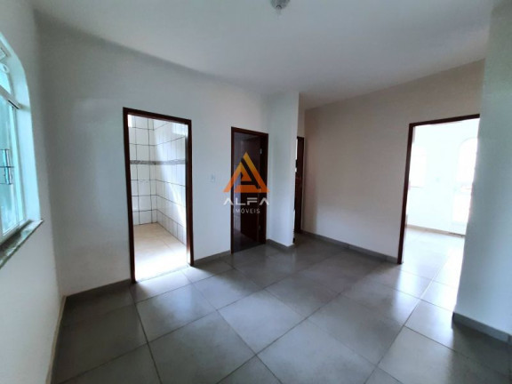 Imagem Casa com 3 Quartos à Venda, 84 m²