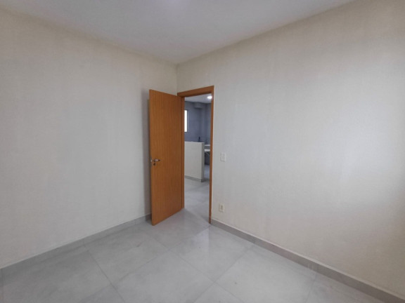 Imagem Apartamento com 2 Quartos à Venda, 41 m² em Olaria - Salto