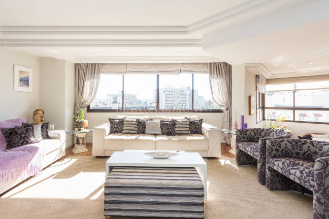 Imagem Apartamento com 4 Quartos à Venda, 230 m² em Cabral - Curitiba
