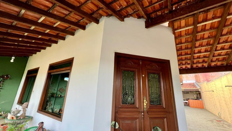 Imagem Casa com 3 Quartos à Venda, 180 m² em Vila Sao Joao - Piedade Imagem Casa com 3 Quartos à Venda, 180 m² em Vila Sao Joao - Piedade