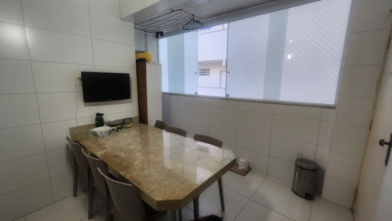 Imagem Apartamento com 2 Quartos à Venda, 70 m² em Aparecida - Santos