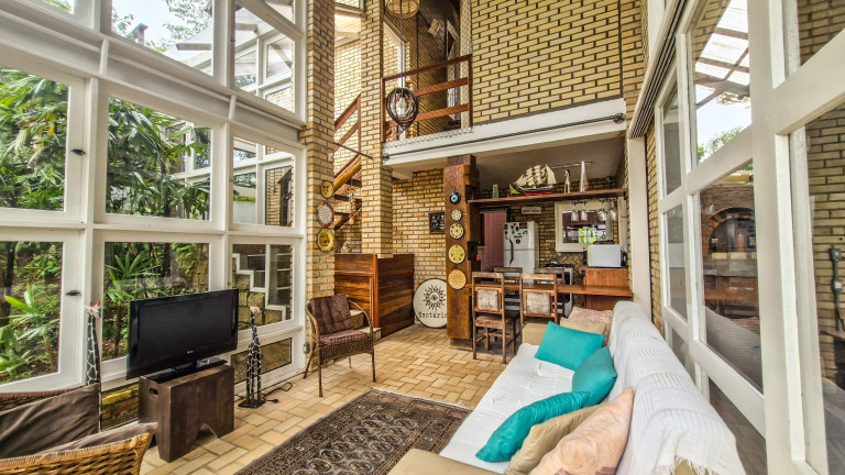 Imagem Casa com 3 Quartos à Venda, 192 m² em Praia Do Rosa - Imbituba