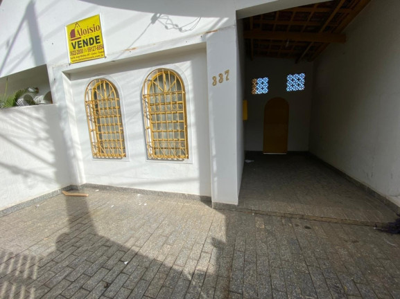 Imagem Casa com 2 Quartos à Venda, 351 m² em Centro - Taubaté