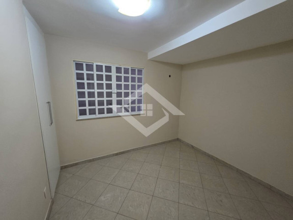 Imagem Casa com 3 Quartos para Alugar, 280 m² em Taquara - Rio De Janeiro
