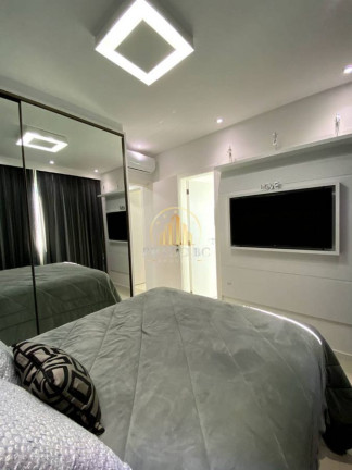 Imagem Apartamento com 3 Quartos à Venda, 140 m² em Pioneiros - Balneário Camboriú Imagem Apartamento com 3 Quartos à Venda, 140 m² em Pioneiros - Balneário Camboriú