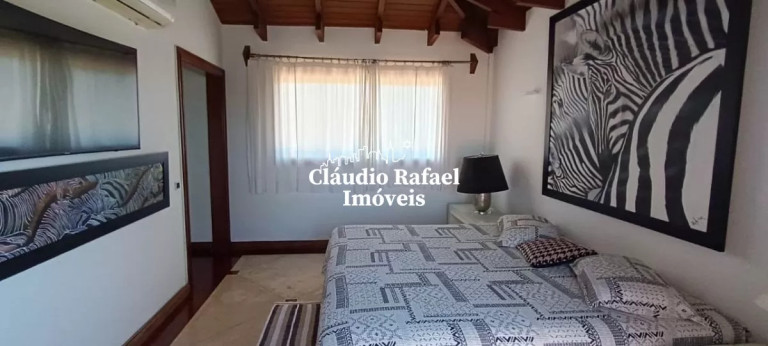 Imagem Casa com 4 Quartos à Venda, 319 m² em Ferradura - Armação Dos Búzios Imagem Casa com 4 Quartos à Venda, 319 m² em Ferradura - Armação Dos Búzios