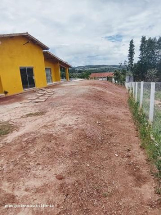 Imagem Chácara à Venda,  em E#8203;e#8203;e#8203;e#8203;e#8203;e#8203;e#8203;chácara Granja Velha - Ibiúna