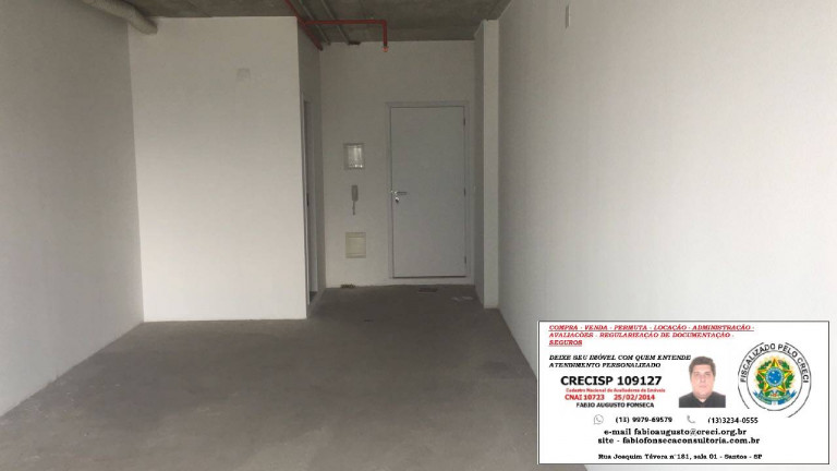 Sala Comercial à Venda, 42 m² em Valongo - Santos