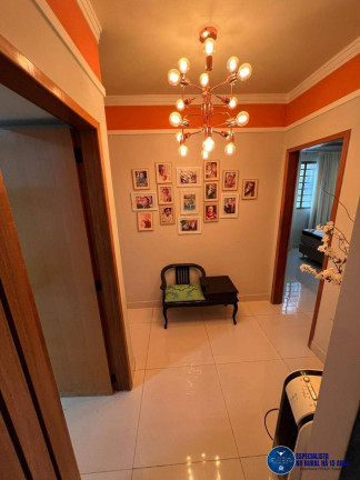 Imagem Casa com 3 Quartos à Venda, 360 m² em Vila Rezende - Goiânia Imagem Casa com 3 Quartos à Venda, 360 m² em Vila Rezende - Goiânia