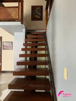 Imagem Casa com 5 Quartos à Venda, 450 m² em Barra Da Lagoa - Florianópolis