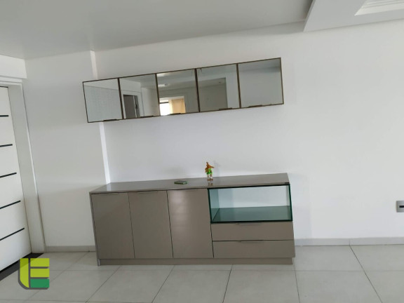 Imagem Apartamento com 3 Quartos à Venda, 155 m² em Graças - Recife