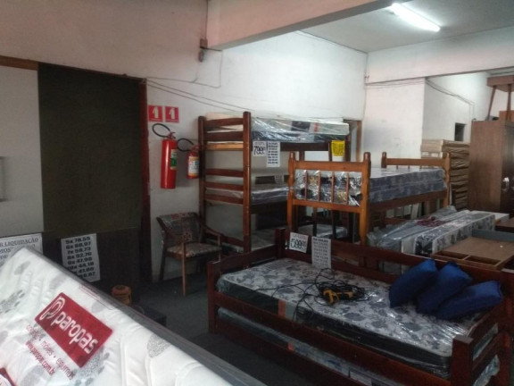 Imóvel com 1 Quarto para Alugar, 200 m² em Itaim Paulista - São Paulo