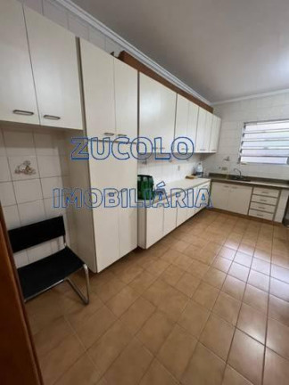 Imagem Casa com 3 Quartos à Venda, 200 m² Imagem Casa com 3 Quartos à Venda, 200 m²
