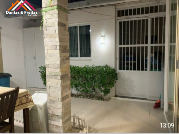 Imagem Imóvel com 4 Quartos à Venda,  em Sapiranga - Fortaleza