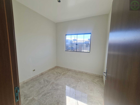 Imagem Casa com 3 Quartos à Venda, 54 m² em Uvaranas - Ponta Grossa