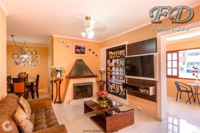 Imagem Casa com 3 Quartos à Venda, 198 m² em Jardim Pacaembu - Atibaia Imagem Casa com 3 Quartos à Venda, 198 m² em Jardim Pacaembu - Atibaia