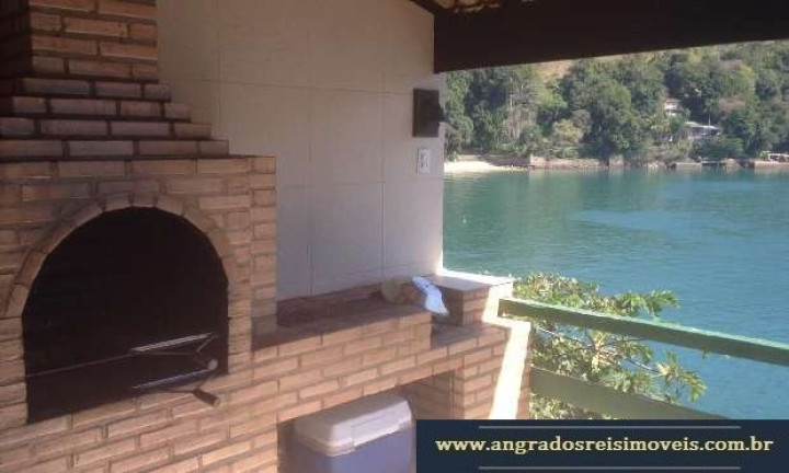 Imagem Sobrado com 6 Quartos à Venda,  em Ponta Do Sapê (cunhambebe) - Angra Dos Reis