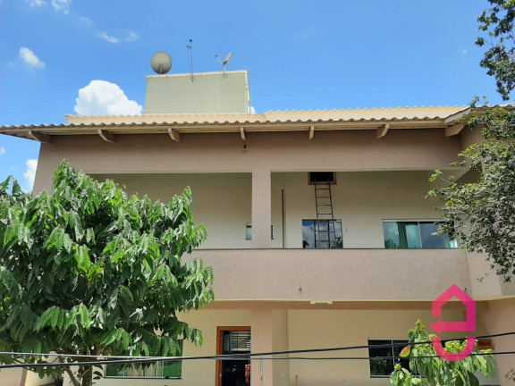 Imagem Sobrado com 4 Quartos à Venda, 630 m² em Vila Osvaldo Rosa - Goiânia Imagem Sobrado com 4 Quartos à Venda, 630 m² em Vila Osvaldo Rosa - Goiânia