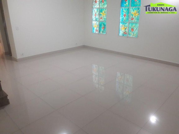 Imagem Sobrado com 3 Quartos à Venda, 240 m² em Vila Rosália - Guarulhos