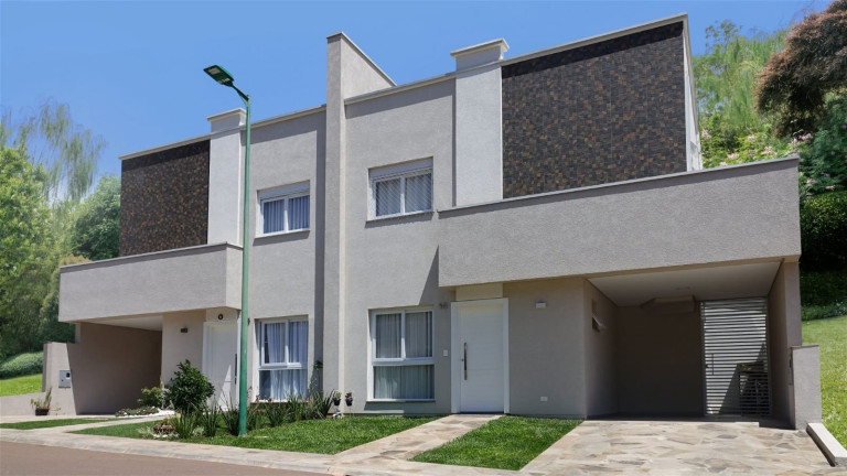 Imagem Casa com 3 Quartos à Venda, 539 m² em Cidade Industrial - Curitiba