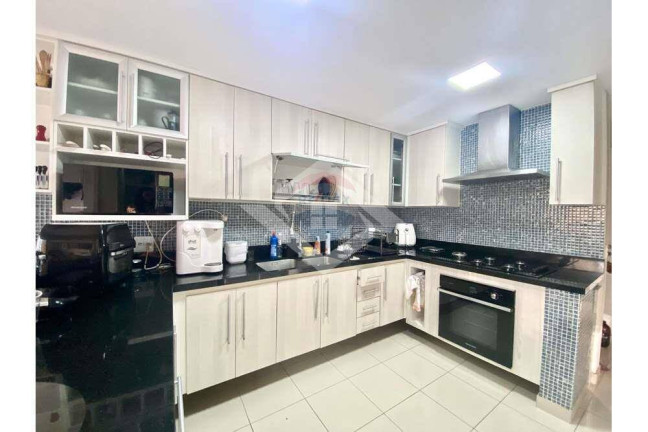 Imagem Apartamento com 4 Quartos à Venda, 233 m² em Barra Da Tijuca - Rio De Janeiro