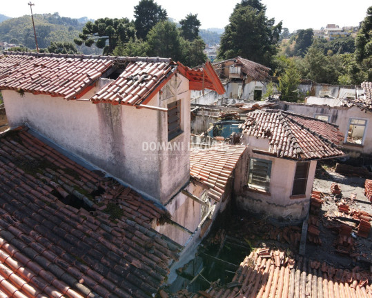 Imagem Imóvel com 146 Quartos à Venda, 11.500 m² em Região Da Abernéssia - Campos Do Jordão Imagem Imóvel com 146 Quartos à Venda, 11.500 m² em Região Da Abernéssia - Campos Do Jordão