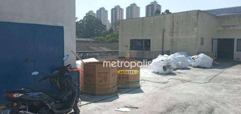 Imagem Galpão à Venda ou Locação, 2.700 m² em Vila Santa Luzia - São Bernardo Do Campo Imagem Galpão à Venda ou Locação, 2.700 m² em Vila Santa Luzia - São Bernardo Do Campo