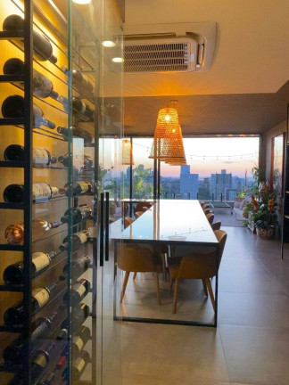 Imagem Apartamento com 4 Quartos à Venda, 390 m² em Petrópolis - Porto Alegre Imagem Apartamento com 4 Quartos à Venda, 390 m² em Petrópolis - Porto Alegre