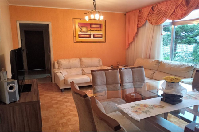 Imagem Imóvel com 3 Quartos à Venda, em Petrópolis - Porto Alegre Imagem Imóvel com 3 Quartos à Venda, em Petrópolis - Porto Alegre