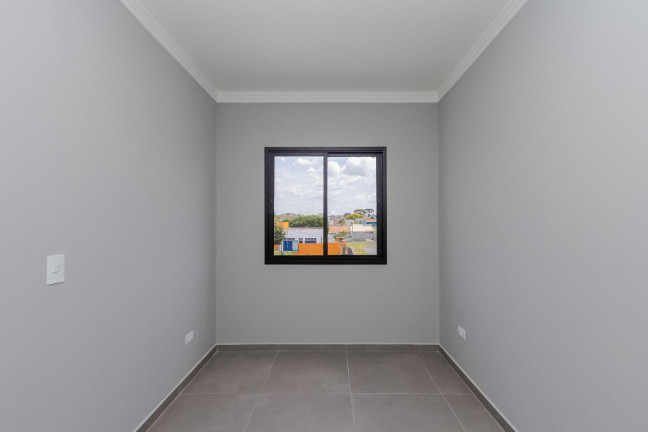 Imagem Apartamento com 1 Quarto à Venda, 28 m² em Cajuru - Curitiba